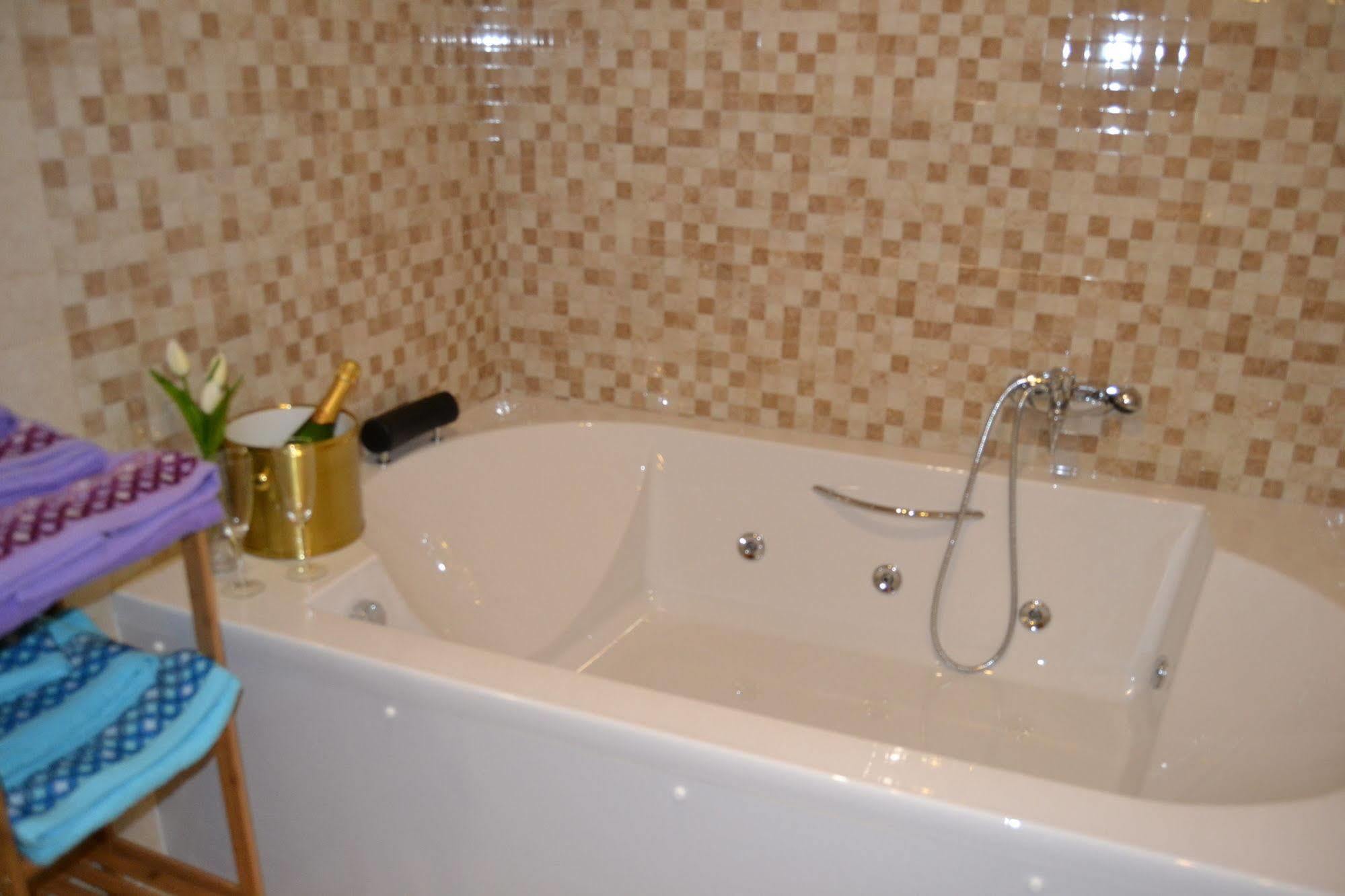 Casa Rural El Dolmen Bernuy-Salinero Екстериор снимка